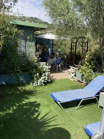 L'oiseau Bleu A Dağ evi